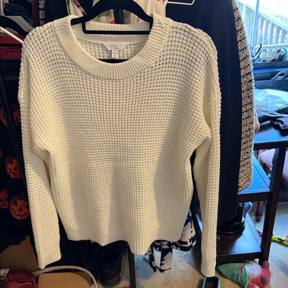 Time and Tru Cream Waffle Knit Crewneck Sweater